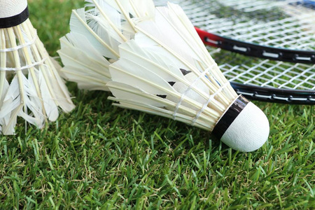 力让人联想 力让人联想