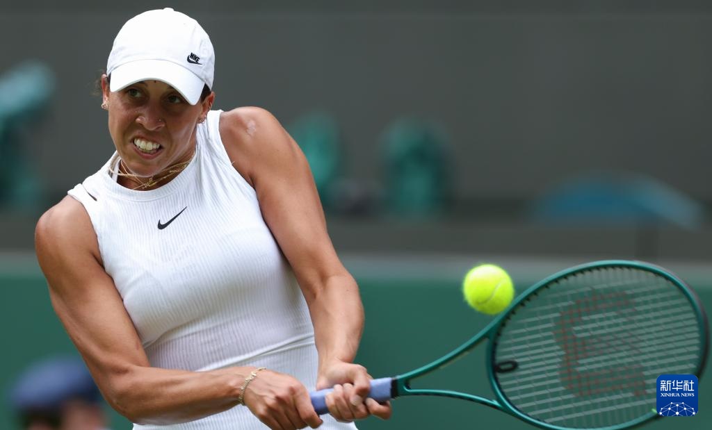 这些曾是他 这些曾是他