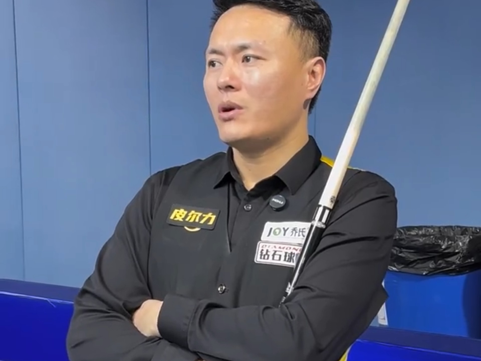 他在面对鹈